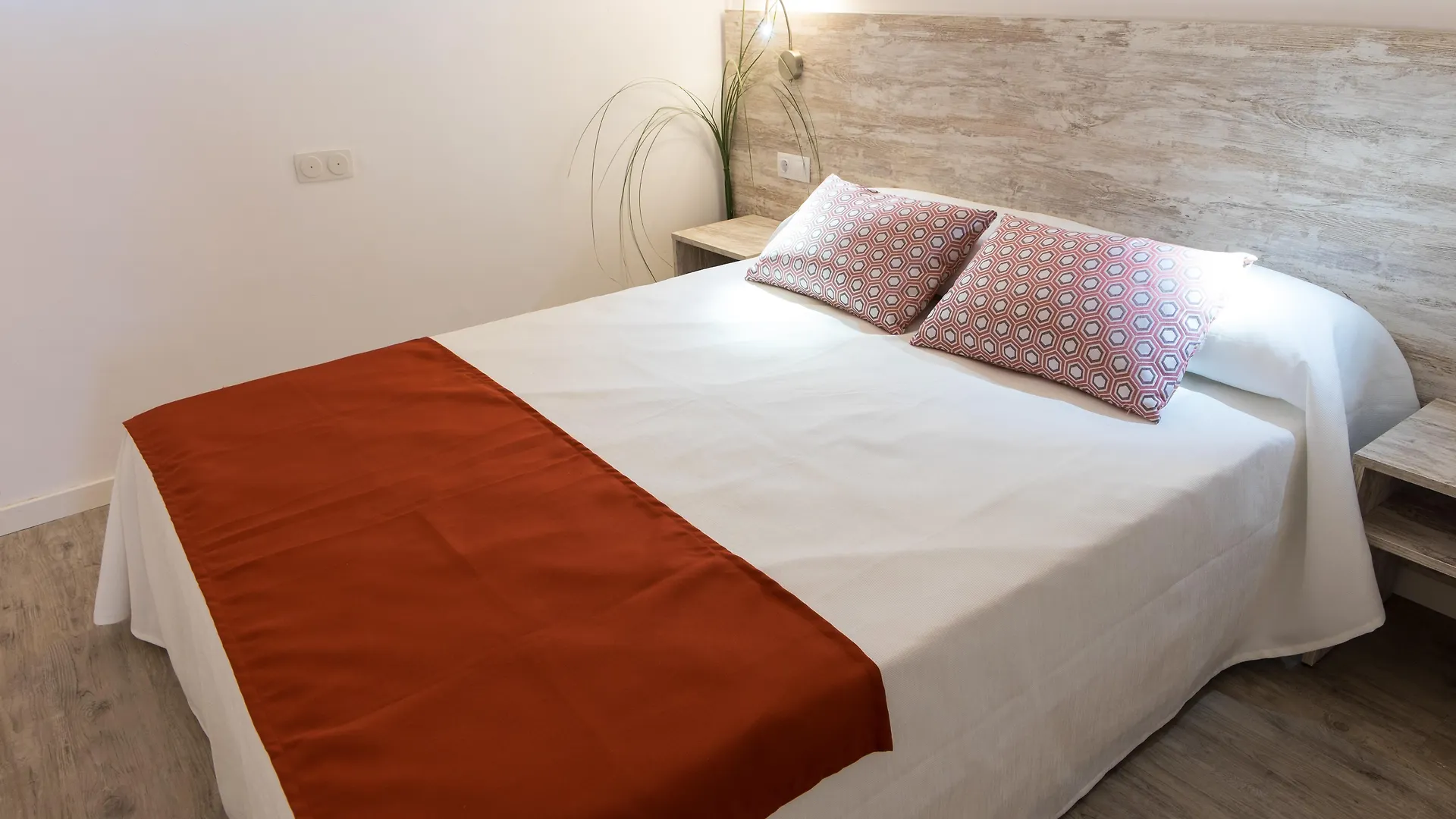 Bellevue Club Aparthotel Port de Alcudia  3*, Port de Alcudia (Mallorca) Spain